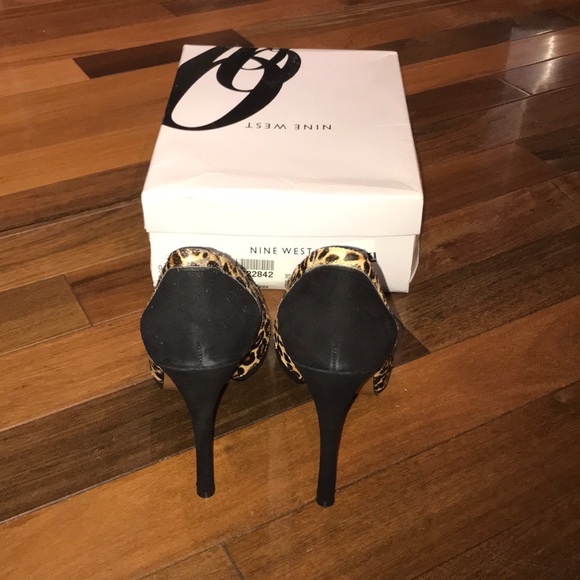NIB Nine West Size 9 1/2 Peep Toe Heels - Picture 4 of 6